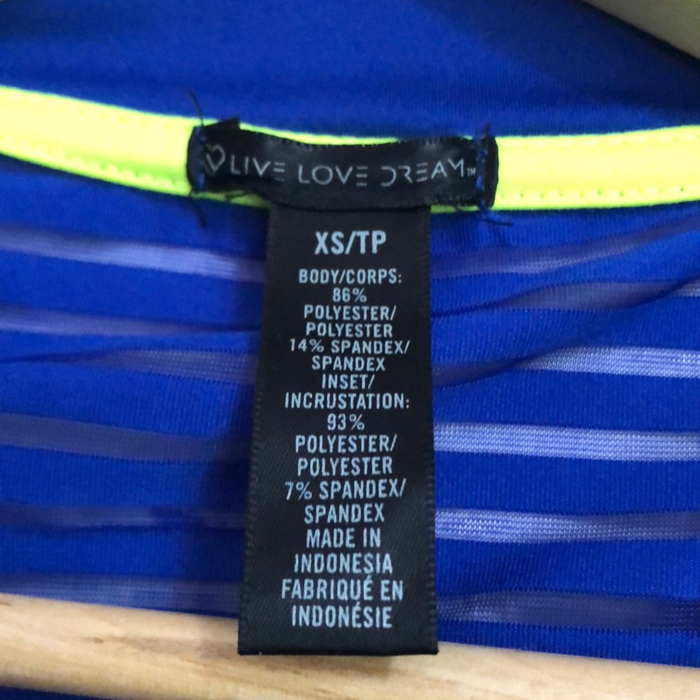 Lightweight jacket - Picture 3 of 3